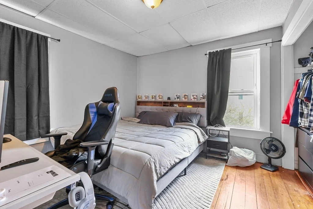 Photo of 146 Hunter St