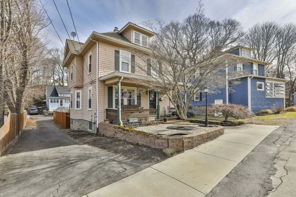 Photo of 20 Palmer Ave