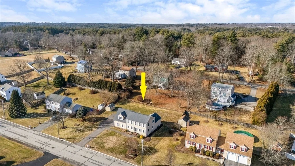 Photo of 35 Nelson Dr