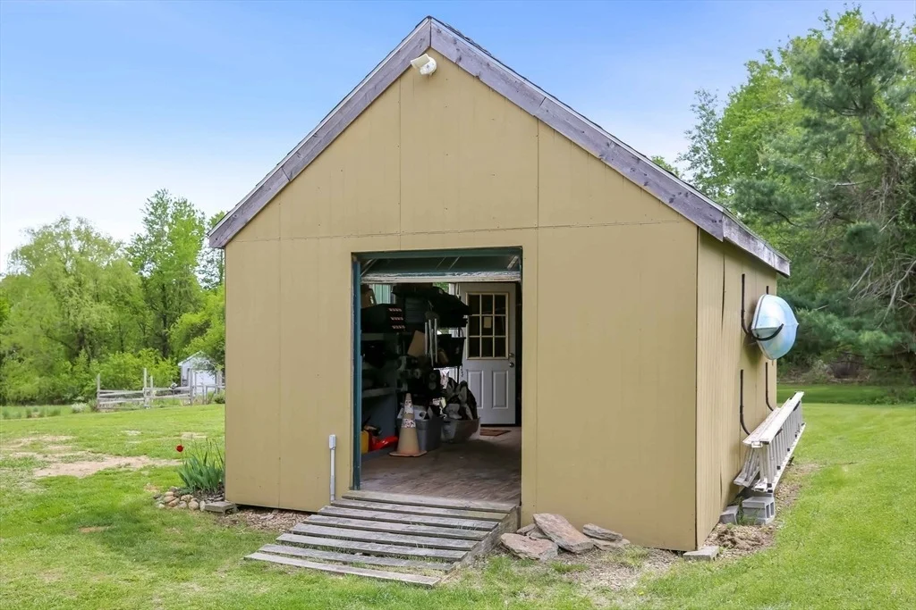 Photo of 815 Wauwinet Rd