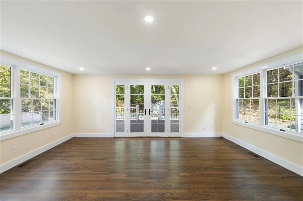 Photo of 42 Dakin Road