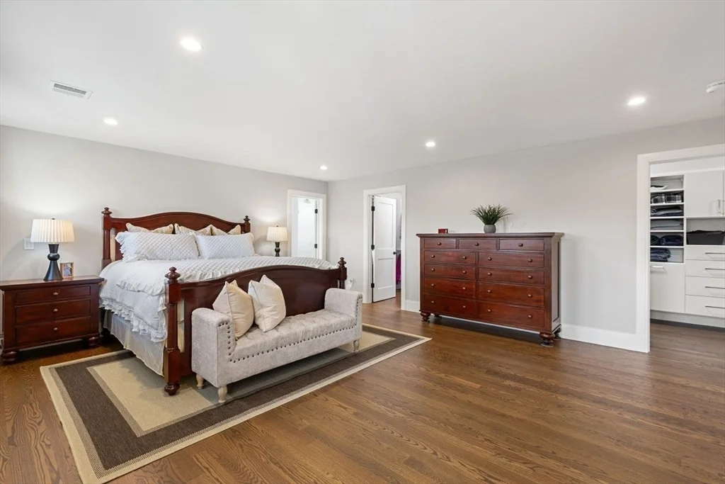 Photo of 48 Graystone Lane