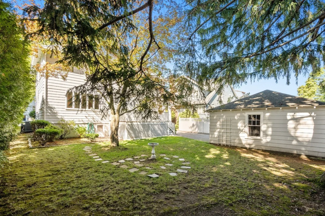 Photo of 142 Claflin Street