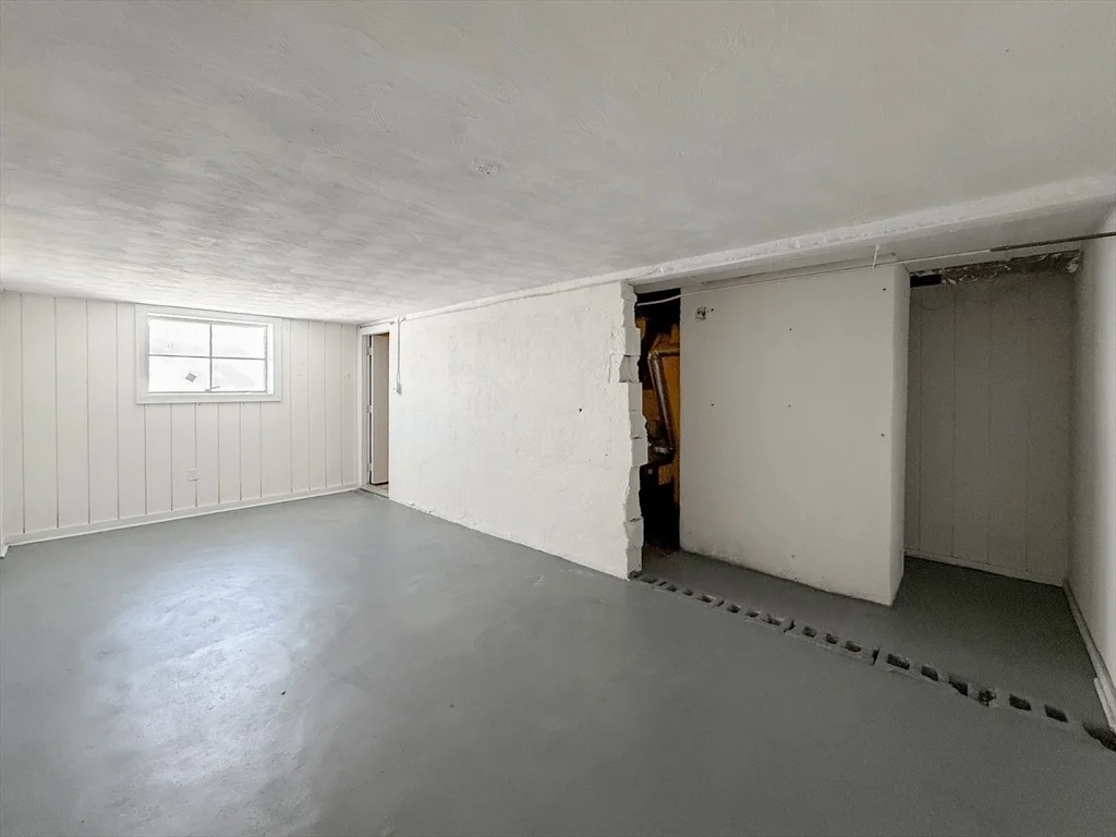 Photo of 31 Millard Ave