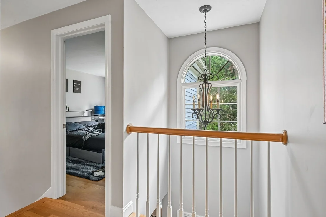 Photo of 8 Tiffany Rd