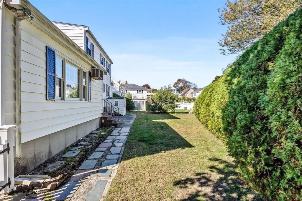 Photo of 5 Colonial Rd