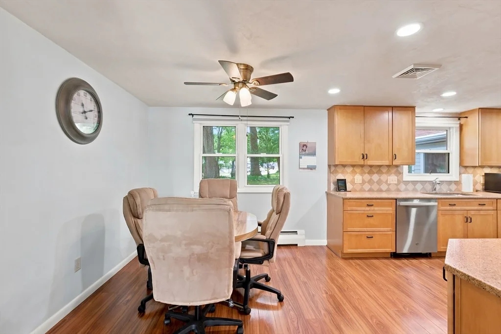 Photo of 4 Surrey Ln