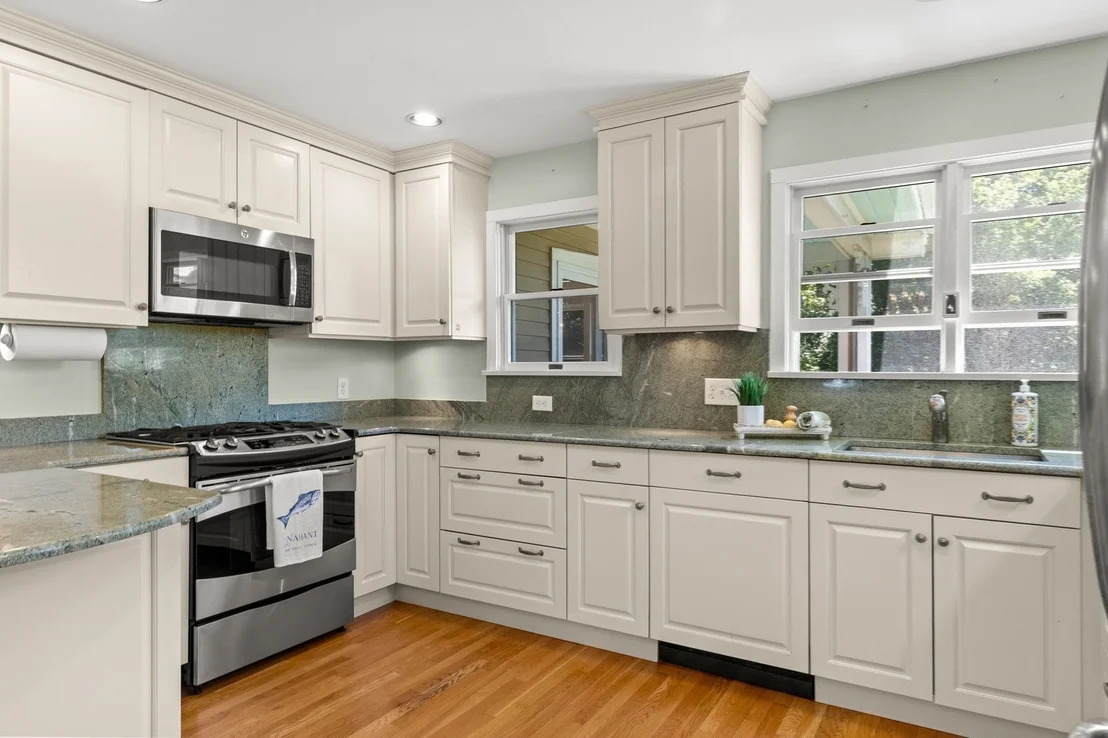 Photo of 174 Willow Rd