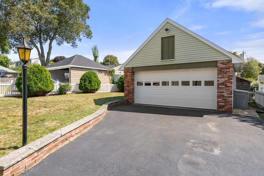 Photo of 44 Bromfield St