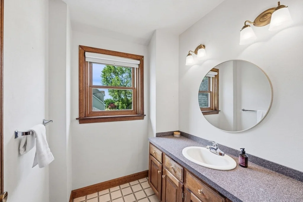 Photo of 17 Kernwood Heights