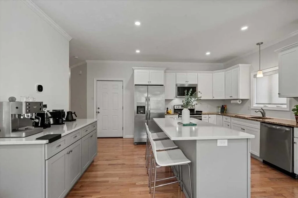 Photo of 492 Hamilton St