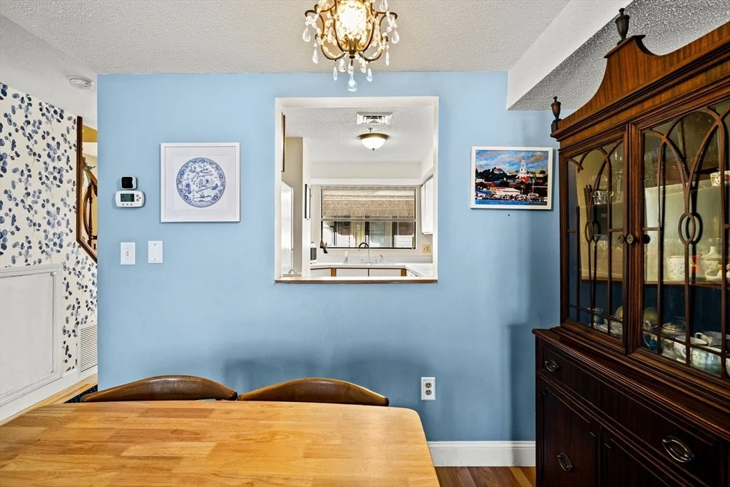 Photo of Unit 21 at 33 Maplewood Avenue