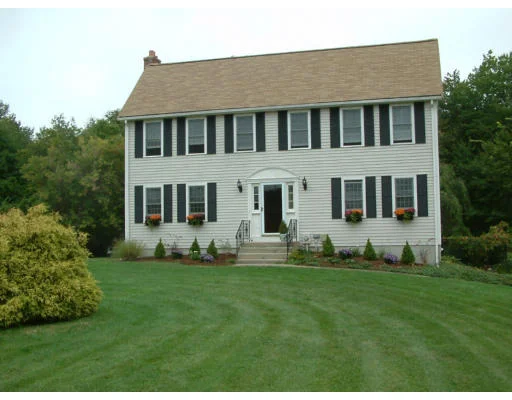 Photo of 16 Diane Dr