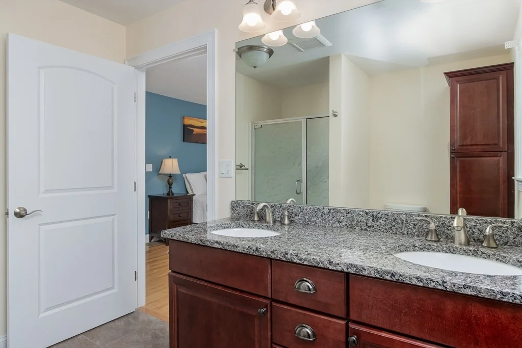 Photo of 43 Old Mill Cir