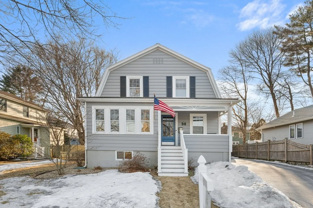 Photo of 15 Damon St
