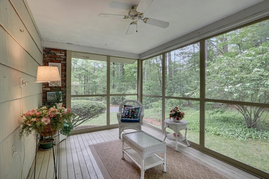 Photo of 51 Barton Dr