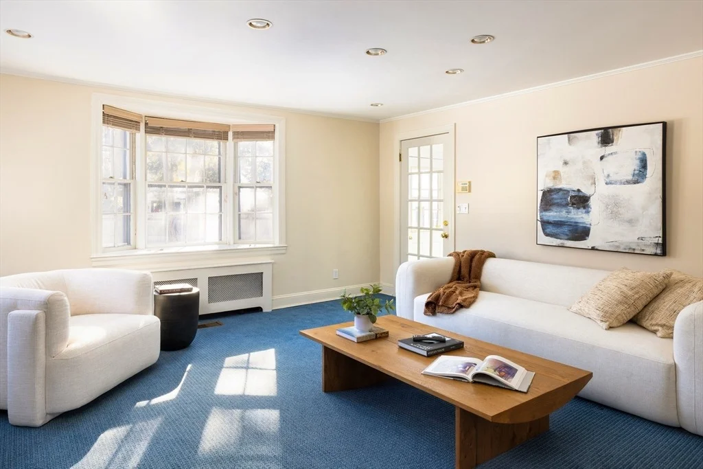 Photo of 138 Waban Avenue