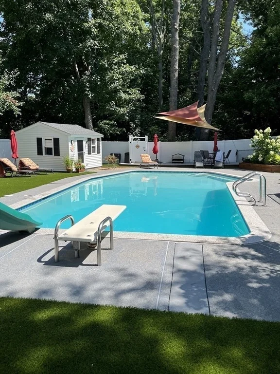 Photo of 74 Rose Hill Way