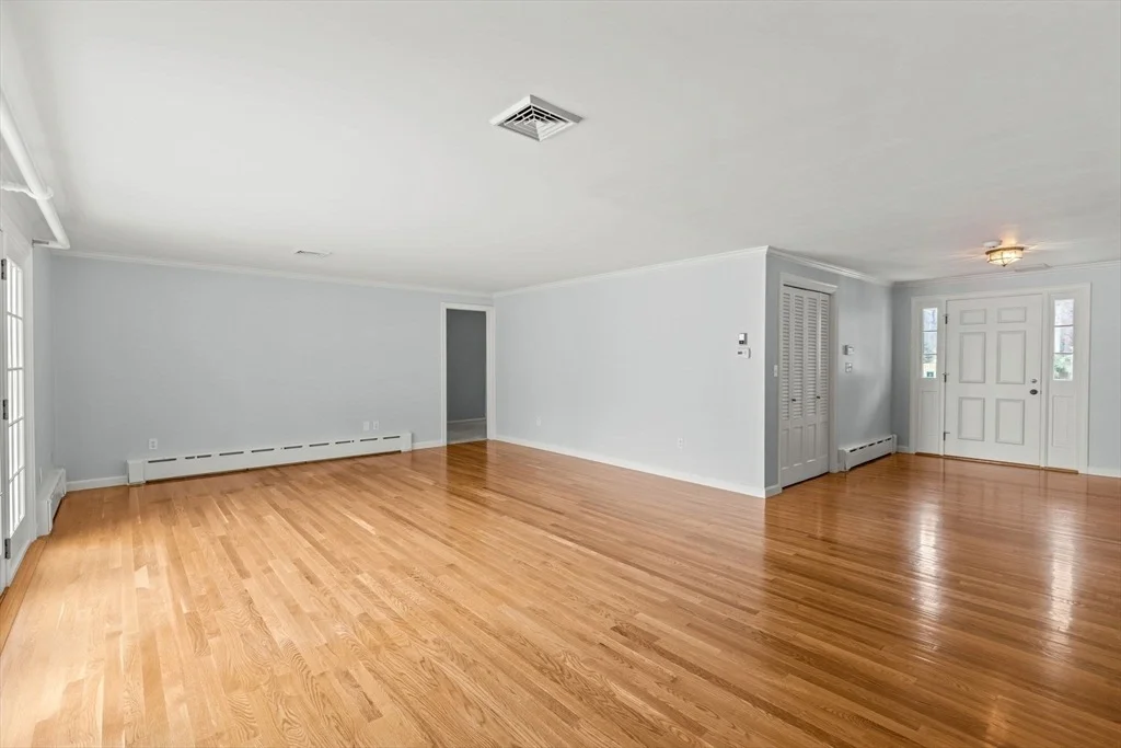 Photo of 162 Starboard Ln