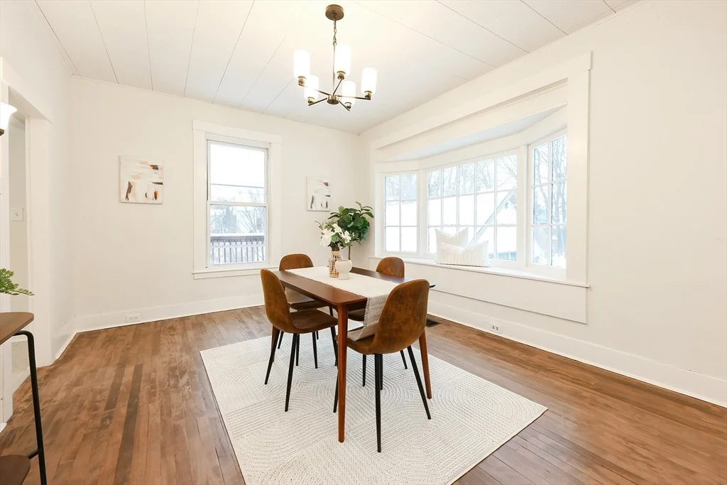 Photo of 83 Maple St