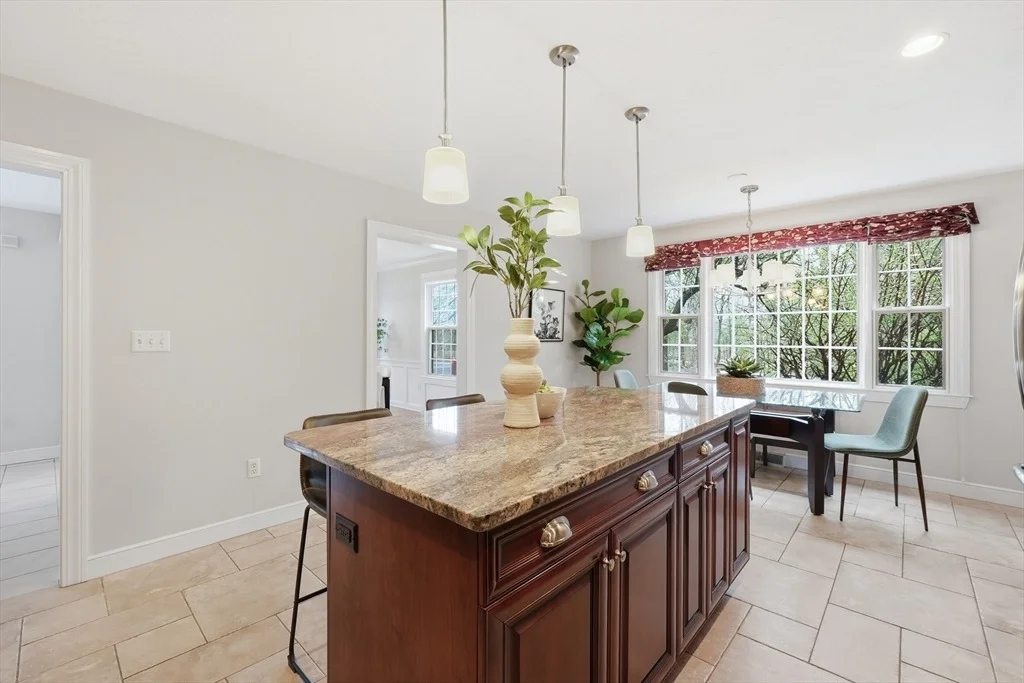 Photo of 273 Belknap Road