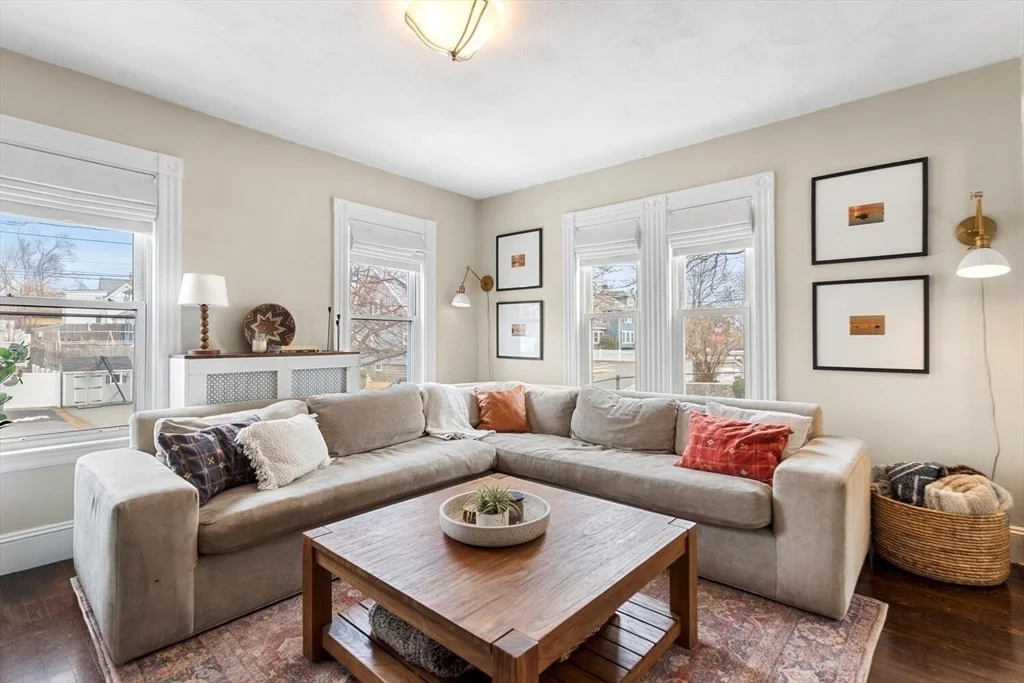 Photo of 18 Winthrop St