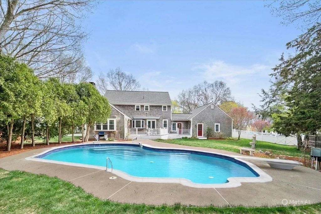 Photo of 15 Del Prete Dr
