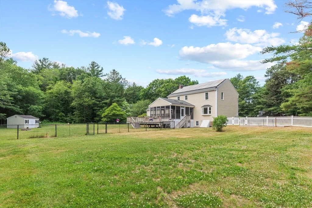 Photo of 10 Strawstone Ln