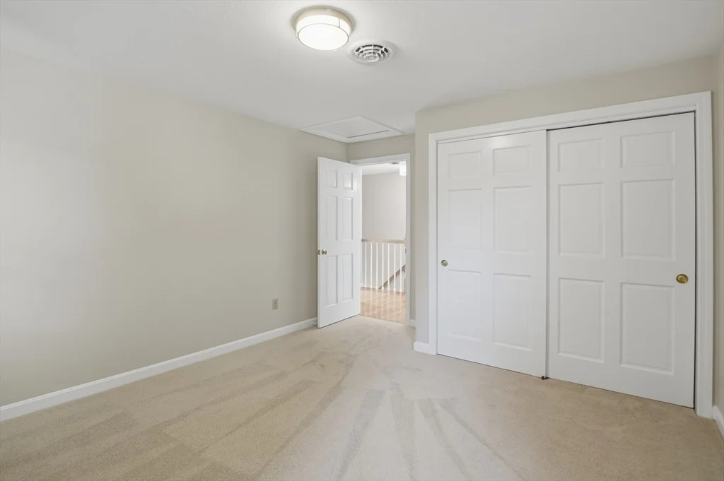 Photo of 22 Wachusett Cir