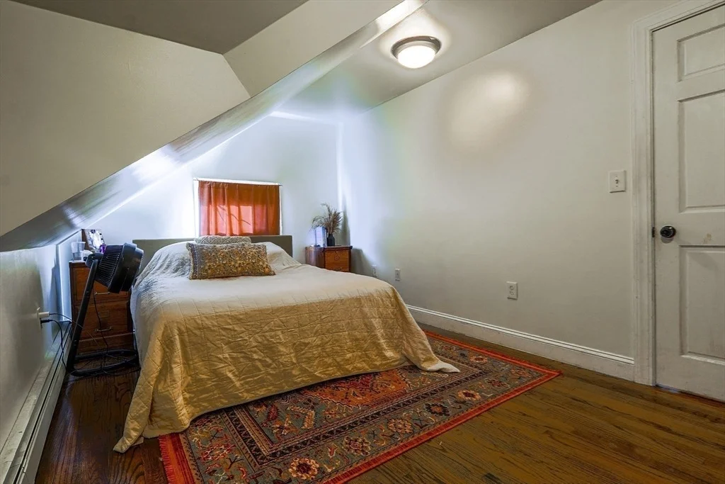 Photo of 33 Bay View Ave