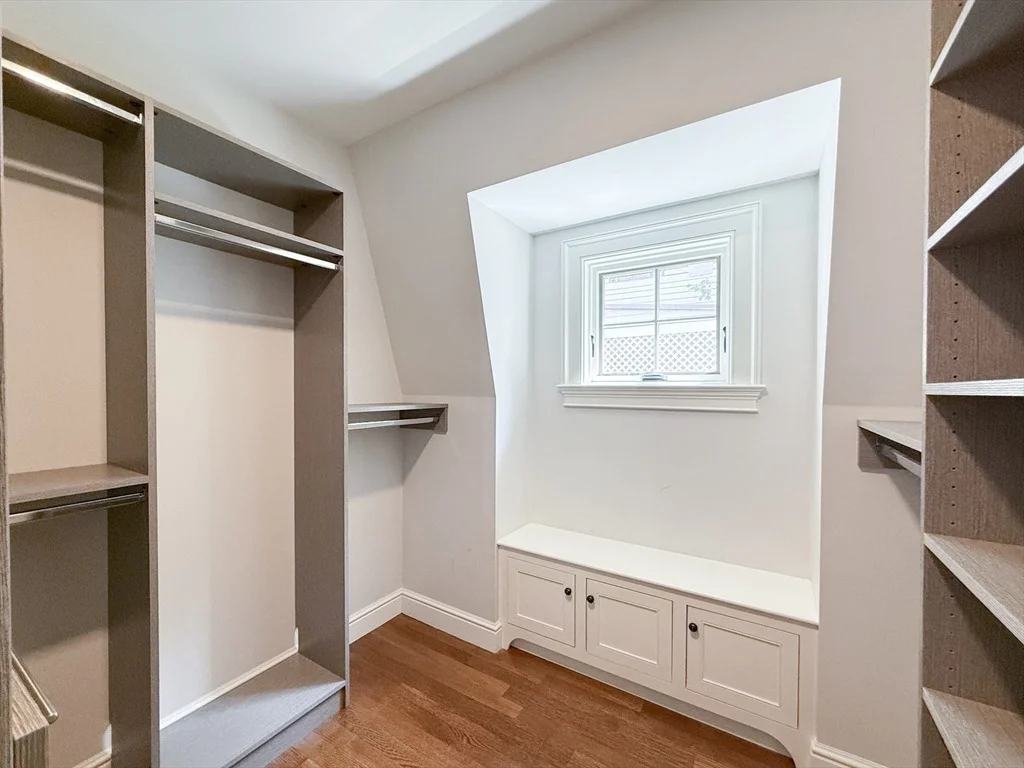 Photo of 35 Willard St