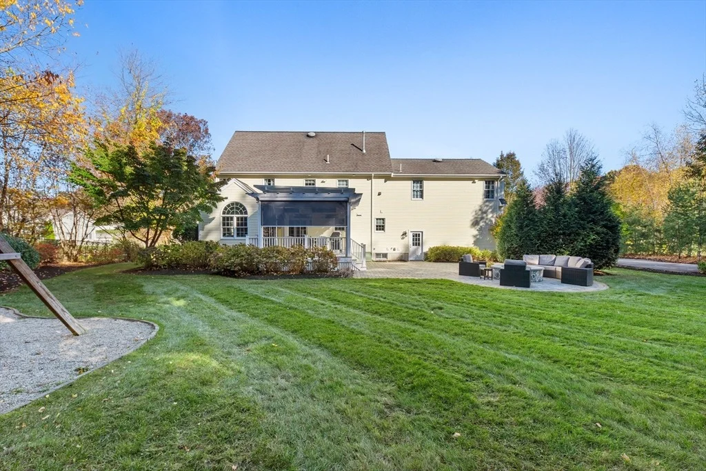 Photo of 227 Mohawk Rd
