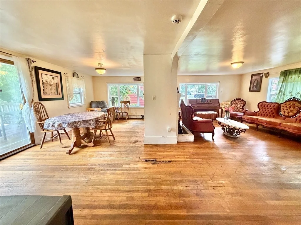 Photo of 237 Summer St