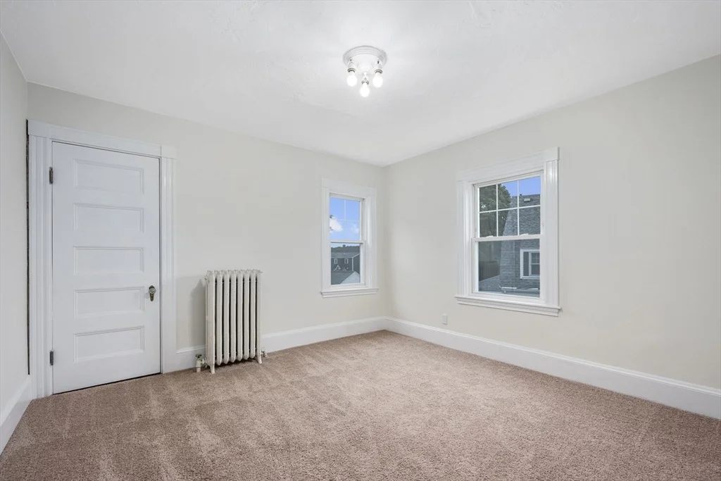 Photo of 2 Howard St.