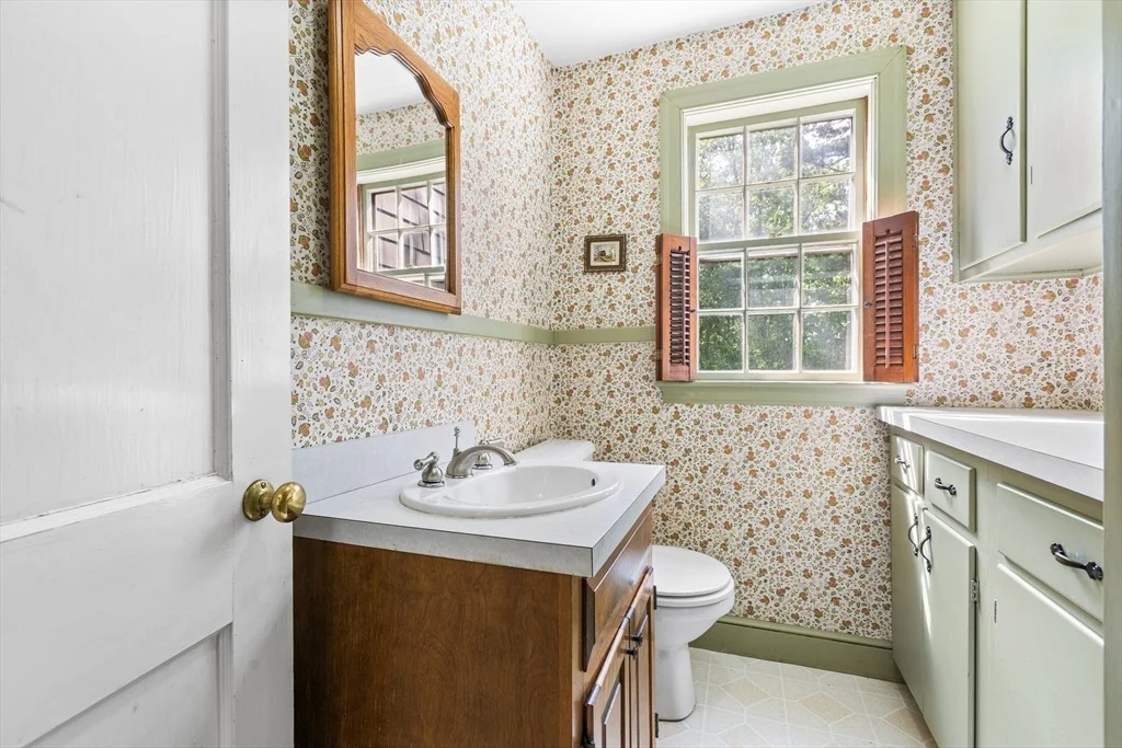 Photo of 24 Meadow Brook Lane