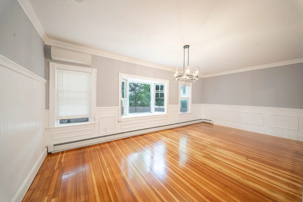 Photo of 34 Dewey Ave