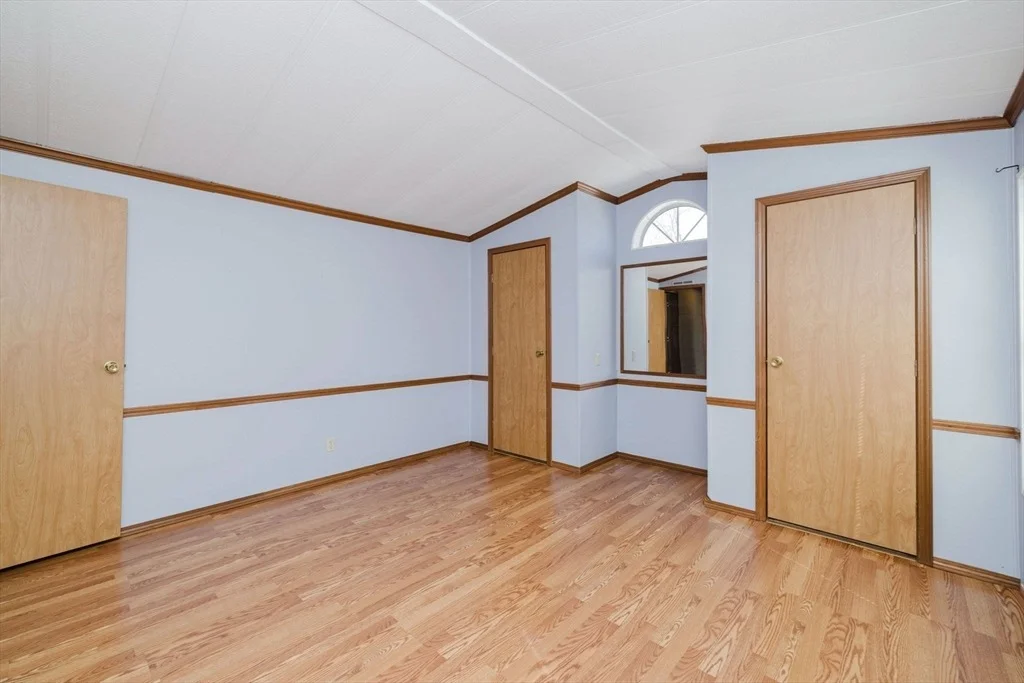 Photo of 4 Emerald Pl