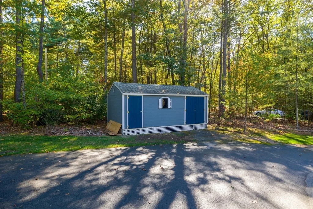 Photo of 6 Macalister Dr