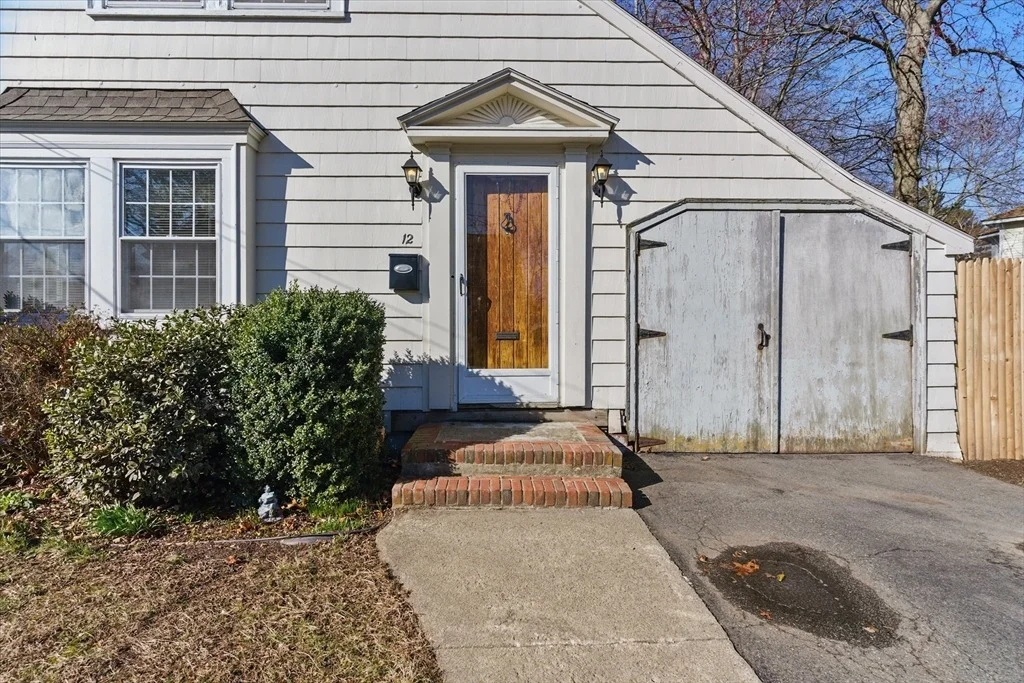 Photo of 12 Sanger Ave