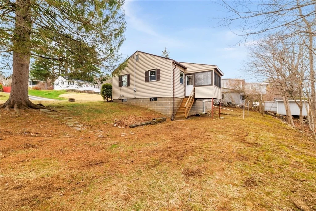 Photo of 26 Roosevelt Dr