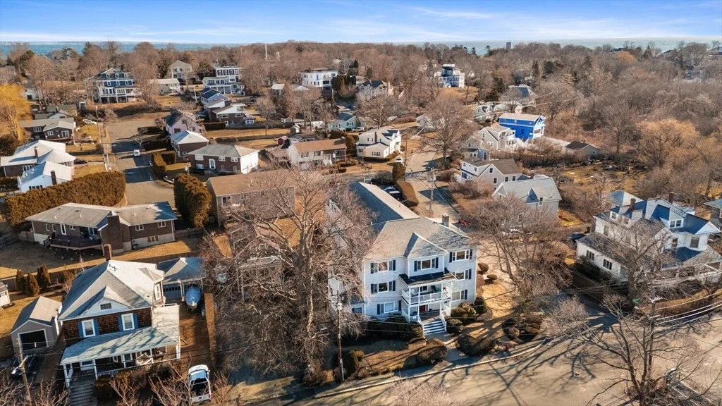 Photo of Unit 2 at 162 Willow Rd