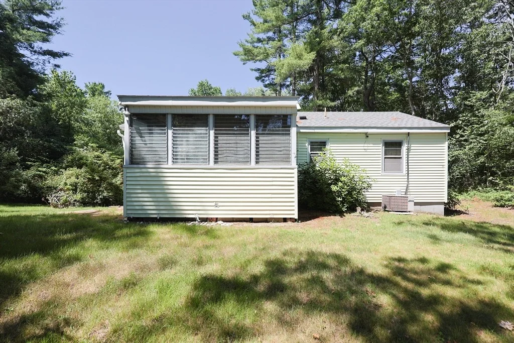 Photo of 194 Indian Ln