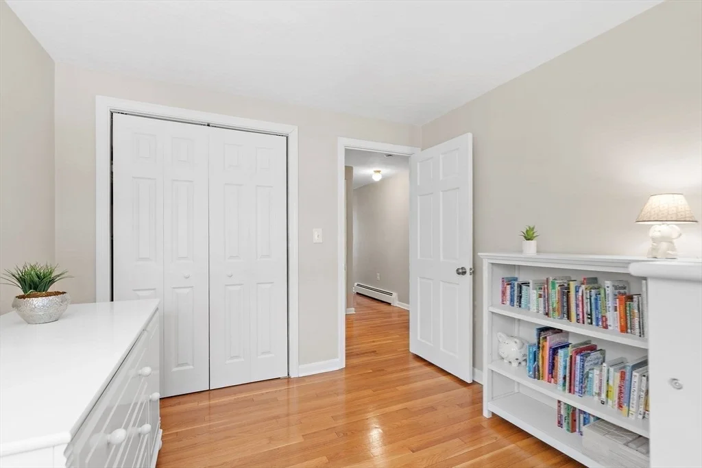 Photo of Unit 199 at 199 Everett St