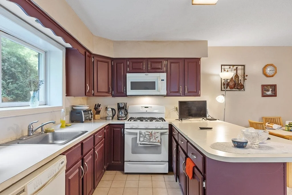 Photo of Unit 102 at 102 Captain Eames Cir