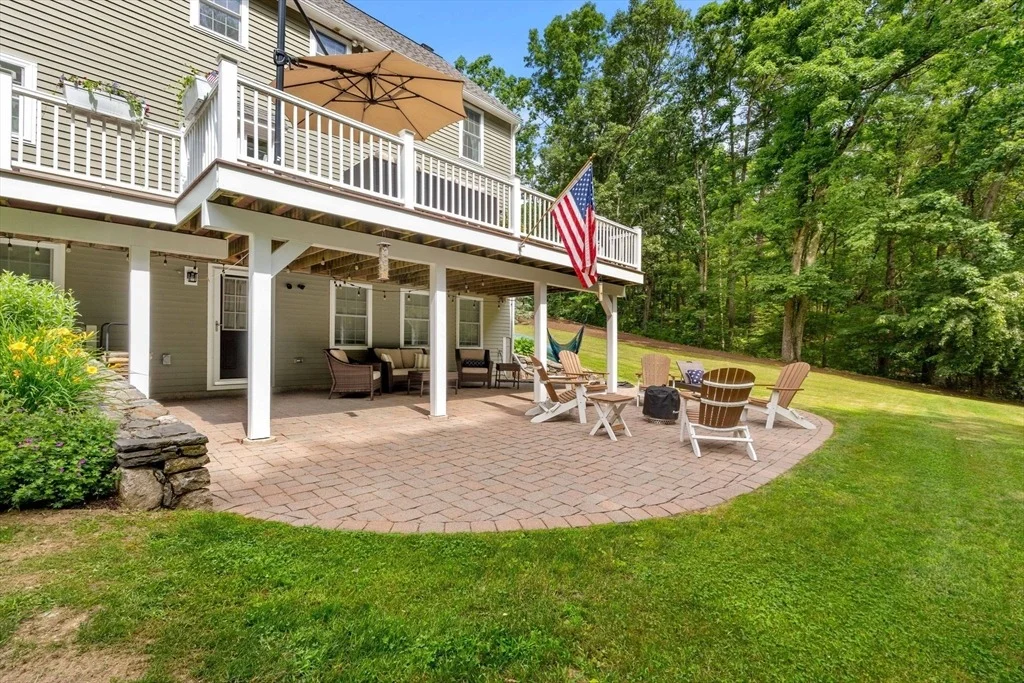 Photo of 470 Lost Lake Dr