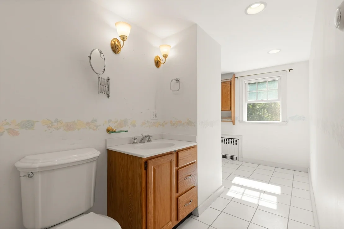 Photo of 19 Highland St