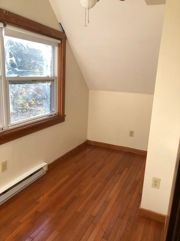 Photo of 250 May St