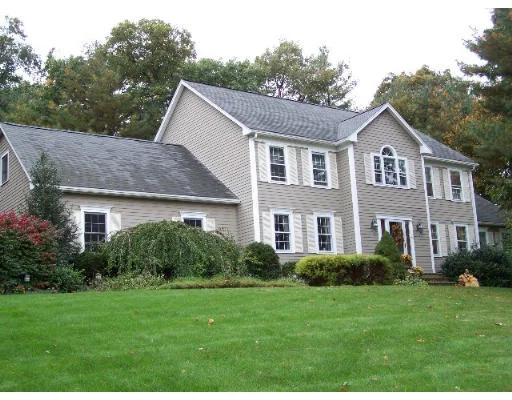 Photo of 20 Winterberry Drive