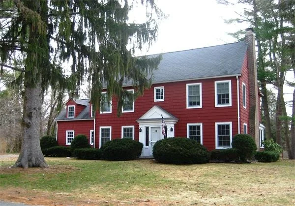Photo of 20 Chapin Dr