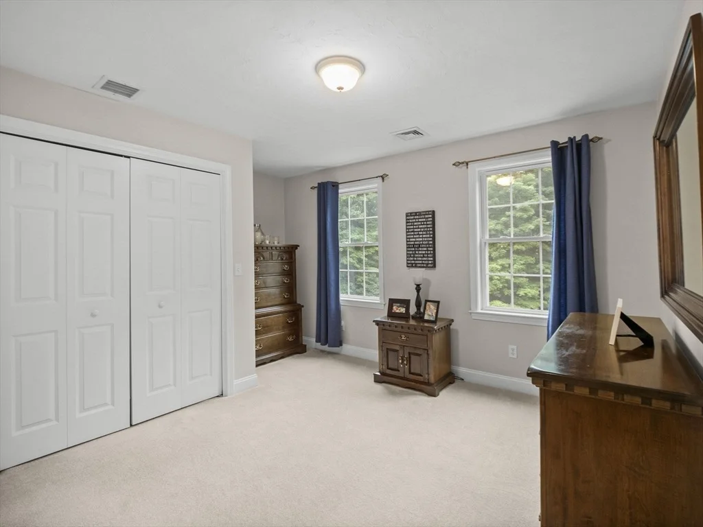 Photo of 81 Lawrence St